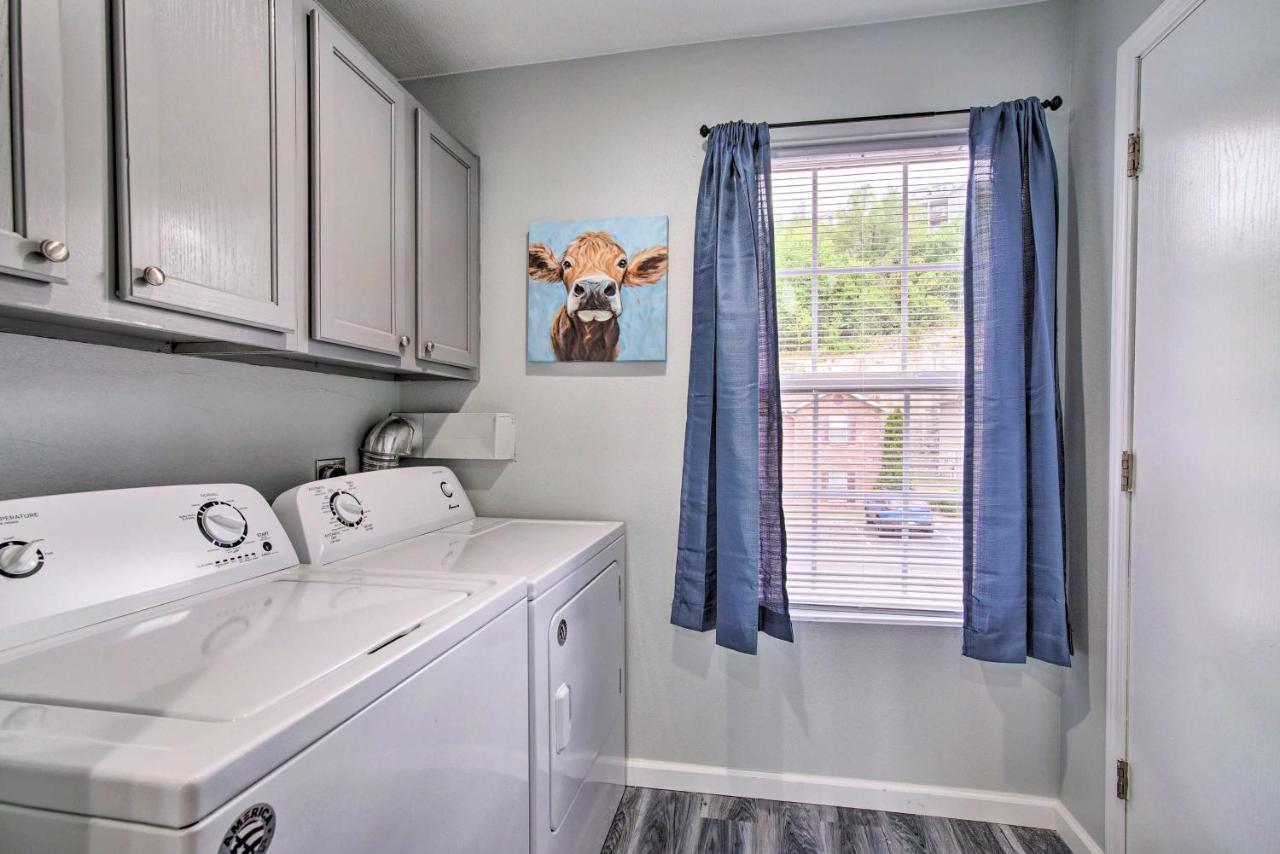 Cozy Branson Condo With Balcony And Mountain Views Exterior foto